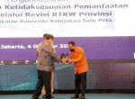 Andi Sudirman Raih Penghargaan Nasional dari Menko Perekonomian RI