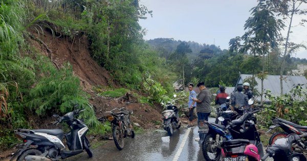 3 Korban Tertimbun Longsor di Jeneponto, Gubernur Andi Sudirman Turunkan Tim