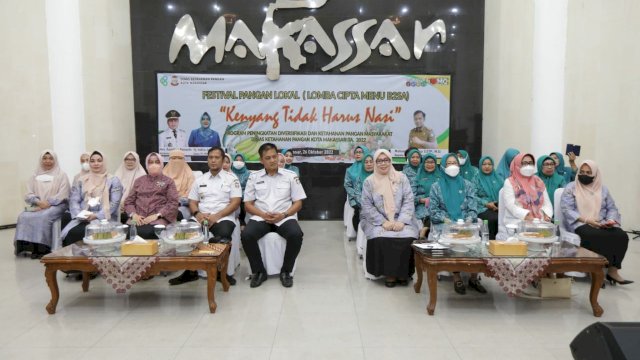 Dinas Ketahangan Pangan Kota Makassar menggelar lomba masak Menu Beragam, Bergizi, Seimbang dan Aman (B2SA) di Baruga Anging Mammiri, Rabu (26/10/2022).