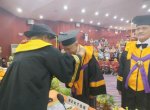 Rektor UNM Kukuhkan Dosennya Jadi Guru Besar 