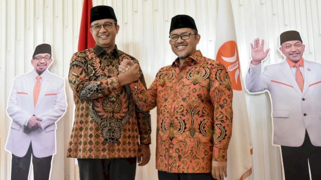 Mantan Gubernur DKI Jakarta Anies Baswedan kemarin (30/10/2022) bertemu dengan mantan Gubernur dua periode Jawa Barat Ahmad Heryawan di kantor DPP Partai Keadilan Sejahtera, Jalan TB Simatupang, Jakarta. (Dok PKS) 