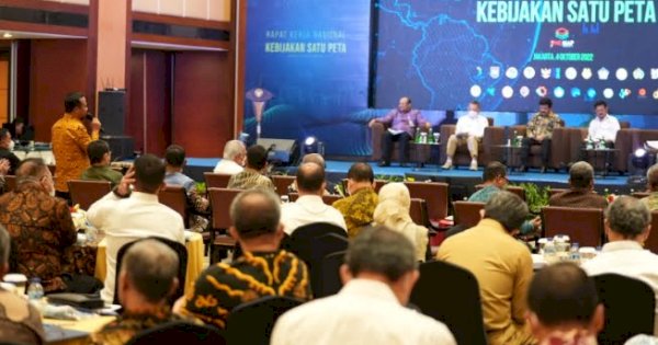 Diskusi Bareng Menteri Kabinet Indonesia Maju, Andi Sudirman Dukung Kebijakan Satu Peta