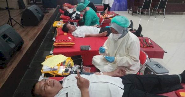 58 Kantong Dihasilkan dari Aksi Donor Darah Bapenda Sulsel