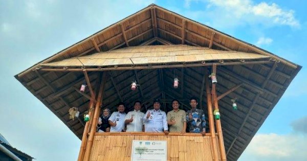 Maros Kini Miliki Rumah Belajar di Kuri Caddi, Terbuat dari Bambu