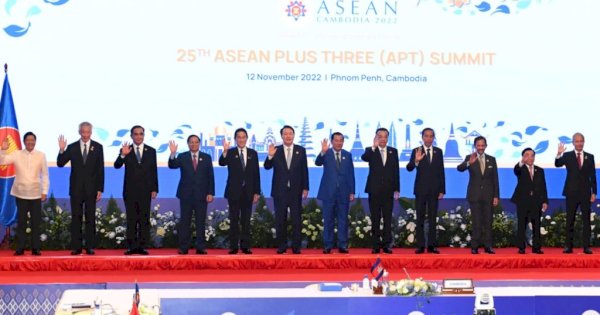 Presiden Jokowi Dorong Pemimpin ASEAN Plus Three Bersatu Hadapi Krisis