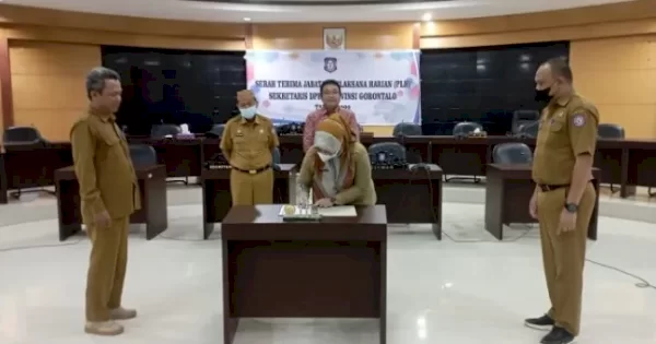 Sekprov Darda Hadiri Sertijab Sekretaris DPRD Provinsi Gorontalo