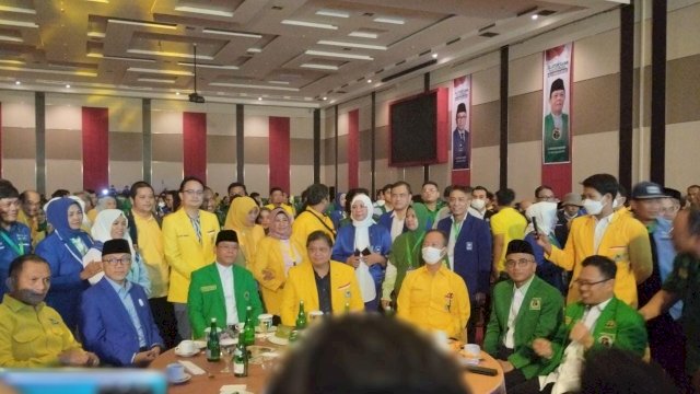 Ketua Umum Partai Golkar Airlangga Hartarto, kegiatan Silaturahmi Nasional KIB di Hotel Dalton Makassar (6/11/2022).