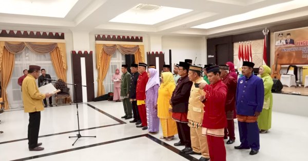 Asisten II Setda Pemprov Gorontalo Kukuhkan Jagat Keroncong Nusantara 