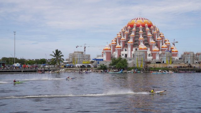 Dokumentasi Lomba Perahu tradisional katinting