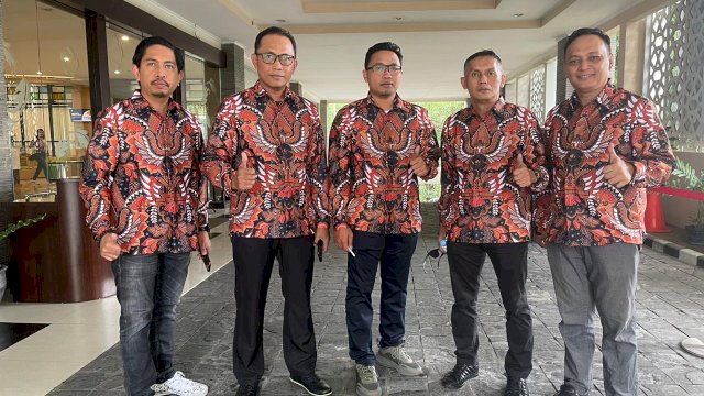 Tak mau ketinggalan, Tim Baim For HIPMI Sulawesi Selatan turut meriahkan acara Munas ke-17 Hipmi di Solo.