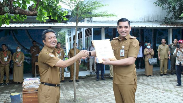 Seleksi tambahan bagi desa peserta Pilkades Serentak 2022 yang memiliki peserta lebih dari 5 berlangsung di SMPN 2 Takalar, pada Senin (7/11/2022). 