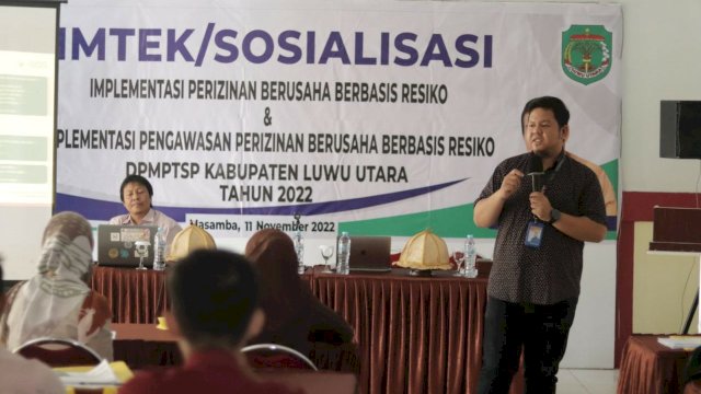 Bimbingan Teknis (Bimtek)/Sosialisasi Implementasi Perizinan Berusaha Berbasis Risiko dan Implementasi Pengawasan Perizinan Berusaha Berbasis Risiko yang digelar Dinas Penanaman Modal dan Pelayanan Terpadu Satu Pintu (DPMPTSP) Kabupaten Luwu Utara sebanyak 8 angkatan, resmi berakhir, Jumat (11/11/2022).