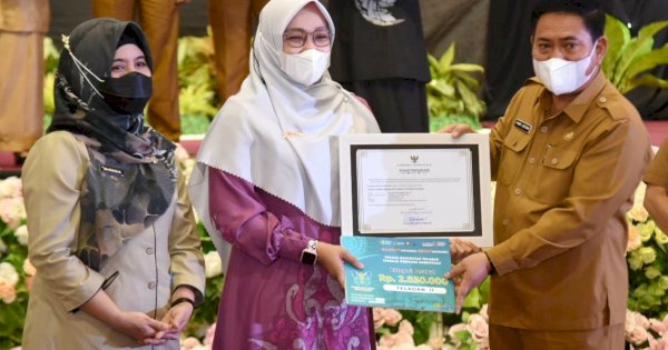 Pemprov Gorontalo Beri Penghargaan kepada Nakes Teladan