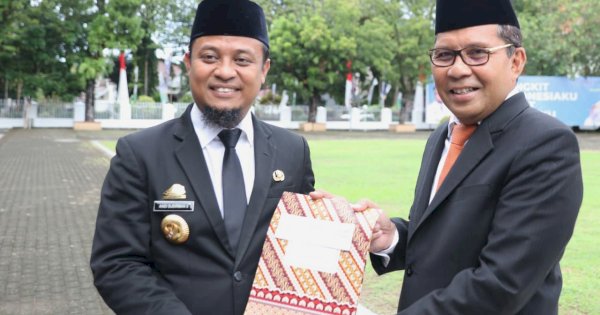 Lampaui Target Nasional, Danny Pomanto Raih Penghargaan BIAN 2022