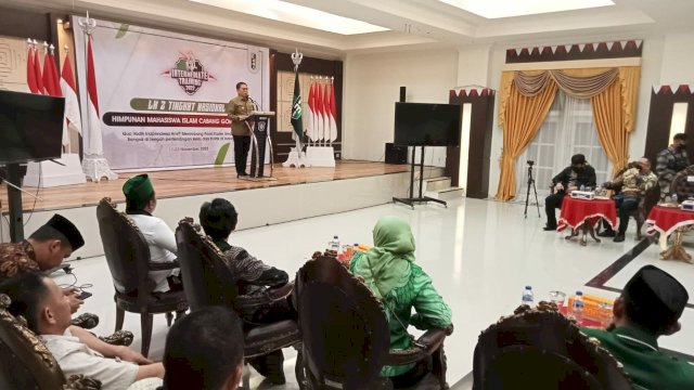 Penjabat Gubernur Gorontalo Hamka Hendra Noer saat memberikan sambutan pada pembukaan Intermediate Training Latihan Kader II Tingkat Nasional tahun 2022 di aula rumah jabatan Gubernur Gorontalo, Kamis (17/11/2022).