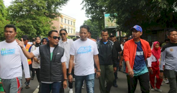 Ketua DPRD Makassar Rudianto Lallo Lepas Jalan Sehat Tallo Fest