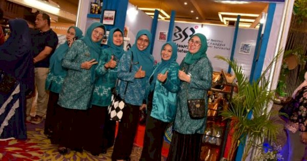 TP PKK Sulsel Buka Stand untuk UMKM di PRS 2022