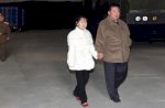 Untuk Pertama Kalinya, Kim Jong-un Tampilkan Putrinya di Muka Umum