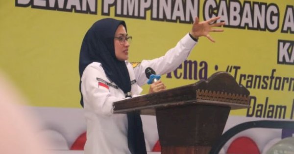 Buka Muscab APDESI, Ini yang Disampaikan Bupati Indah