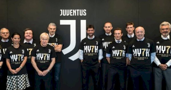 Seluruh Dewan Direksi Juventus Mengundurkan Diri