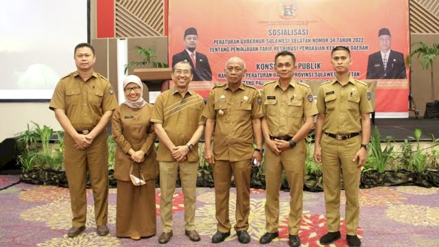 Badan Pendapatan Daerah Provinsi Sulsel menyosialisasikan Peraturan Gubernur Sulawesi Selatan nomor 34 tahun 2022 tentang peninjauan tarif retribusi pemakaian kekayaan daerah dan konsultasi publik rancangan peraturan daerah Provinsi Sulawesi Selatan tentang pajak daerah dan retribusi daerah.