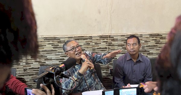 Diberhentikan Sebagai Sekprov Sulsel, Abdul Hayat Gugat Presiden Jokowi