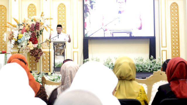 Wali Kota Makassar, Moh. Ramdhan 'Danny' Pomanto saat membawakan sambutan pada Peringatan 100 Tahun H. Fadeli Luran di IMMIM Center, Jalan Sudirman, Rabu (30/11/2022).