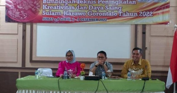 Ketua Dekranasda Gorontalo Buka Bimtek Peningkatan Kreativitas Sulaman Karawo