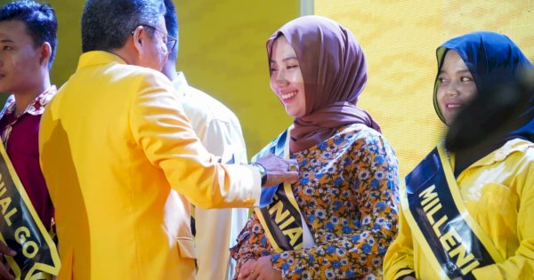 Pelantikan Golkar Parepare, Erna Rasyid Luncurkan Millenial Go Gait Pemilih Pemula