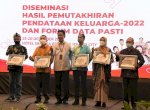 Takalar Raih Penghargaan Nasional, Terbaik Pemutakhiran Data Keluarga