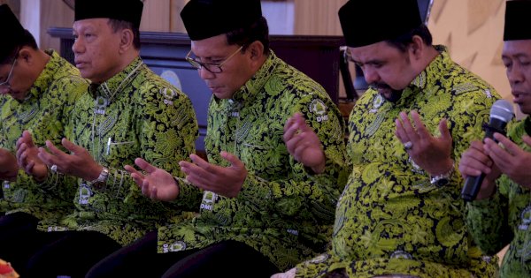 Danny Pomanto Doa Bersama Seribu Pengurus Masjid Se-Kota Makassar