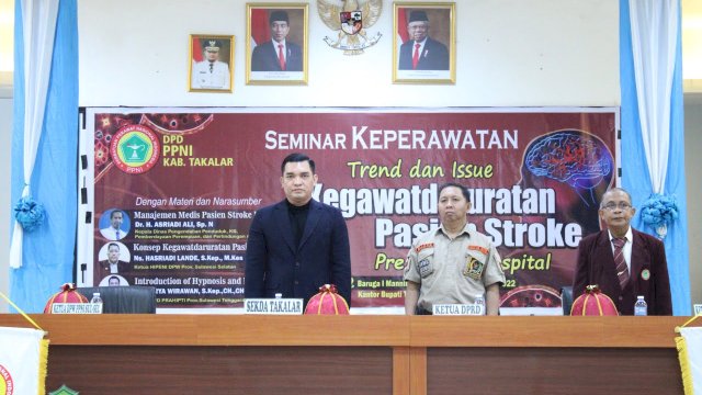 Sekretaris Daerah H. Muhammad Hasbi, saat membuka Musyawarah daerah (Musda) IV sekaligus seminar keperawatan, di Baruga I Manindori, Kantor Bupati Takalar, Sabtu (24/12/2022).