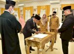Penjagub Hamka Lantik Delapan Pejabat Fungsional Pemprov Gorontalo