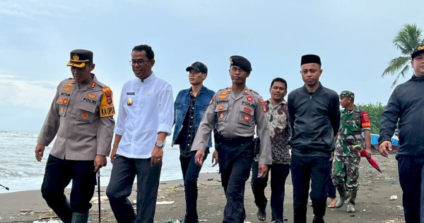 Sehari Pasca Menjabat, Pj Bupati Takalar Setiawan Tinjau Abrasi Pantai Galesong