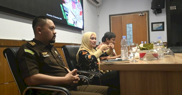 Tekan Laju Inflasi Jelang Nataru, Bupati Indah Imbau ASN Cukup Belanja di Daerah Saja