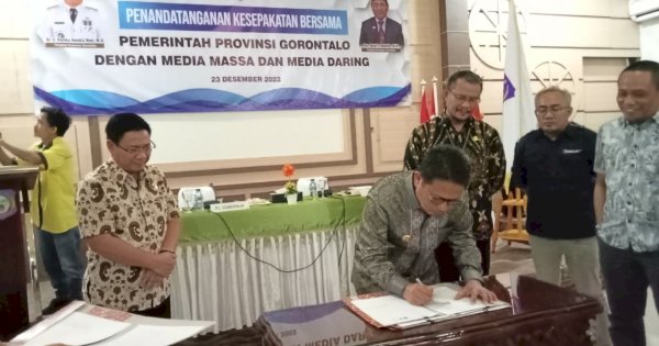 Penjagub Gorontalo di Hadapan Awak Media: Silakan Kritik Saya, Supaya Ada Penyeimbang