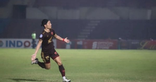 Absen Lawan Borneo FC, Kenzo Nambu Akui Mengalami Cedera 