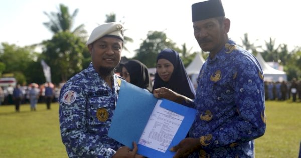 1.239 PPPK Sulsel Formasi 2021 Terima SK dari Andi Sudirman