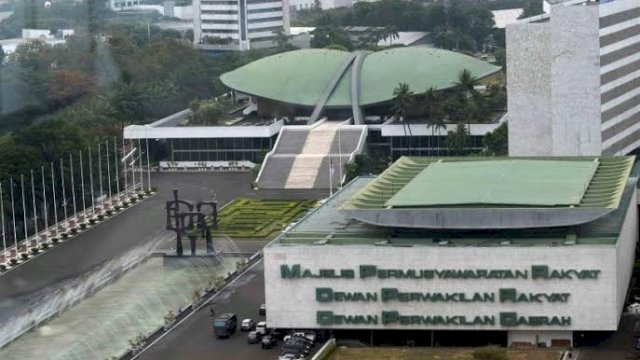 Dewan Perwakilan Rakyat (DPR) menyetujui Rancangan Kitab Undang-Undang Hukum Pidana (RKUHP) menjadi undang-undang (UU). Keputusan itu diambil dalam keputusan tingkat II yang dihelat pada Rapat Paripurna ke-11 Masa Persidangan II Tahun Sidang 2022-2023, pada Selasa (6/12/2022). (Foto: Istimewa) 