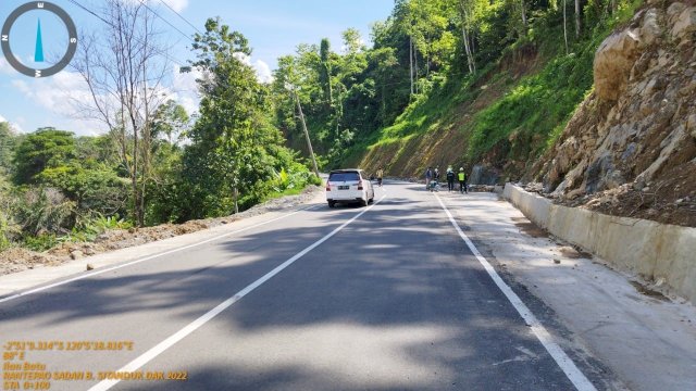 Pemerintah Provinsi Sulawesi Selatan melalui Dinas PUTR telah menyelesaikan pengerjaan jalan Ruas Rantepao - Sa'dan - Batusitanduk sepanjang 5,4 km untuk pengerjaan tahun 2022.