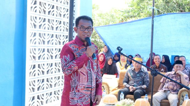 Penjabat Bupati Takalar Dr. Setiawan Aswad meresmikan Masjid H. Lantera yang terletak di Dusun Baba, Kelurahan Bontokadatto, Kecamatan Polongbangkeng Selatan, Kamis (19/1/2023).