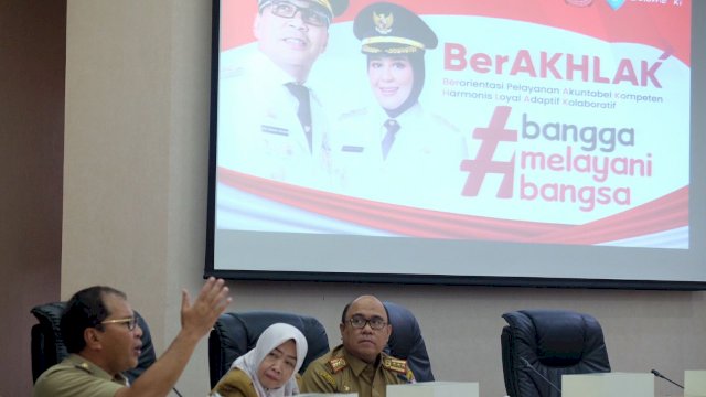 Rapat Kordinasi Lingkup Pemerintah Kota (Pemkot) Makassar yang menghadirkan Kepala Kantor Perpajakan Wilayah Sulselbrata, Arridel Mindra.