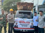 Gubernur Sulsel Salurkan Bantuan Rehab Rumah ke Korban Angin Kencang di Takalar 
