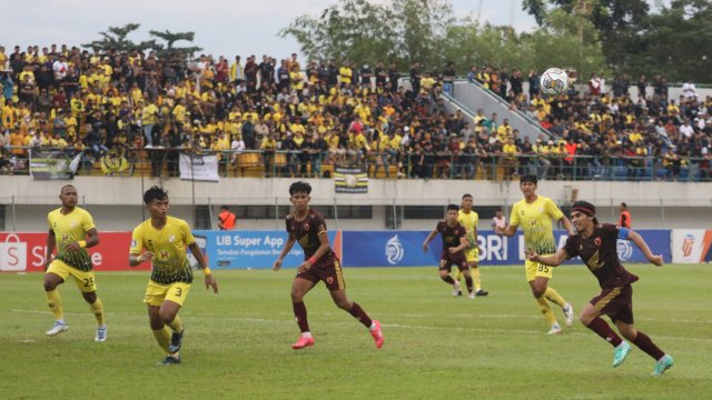 Dokumentasi skuad PSM Makassar saat menghadapi Barito Putera di laga tunda pekan 6 Liga 1 2022-2023, di Stadion Demang Lehman, Selasa (10/1/2023). (foto: Official PSM)