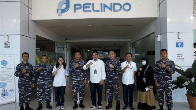 Komandan Gugus Tempur Laut (Danguspurla) Koarmada II Laksamana Pertama (Laksma) TNI Deny Prasetyo melakukan kunjungan ke Pelabuhan Makassar terkait penunjukan Kota Makassar sebagai tuan rumah dalam agenda Multilateral Naval Exercise (MNE) Komodo ke-4 Tahun 2023 yang rencananya akan digelar pada Juni 2023 mendatang.