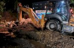Tangani Genangan di Jalan Hertasning, Dinas PUTR Bersihkan Saluran Drainase