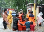 BPBD Sulsel Kirim 10 Perahu Karet Evakuasi Warga Makassar 