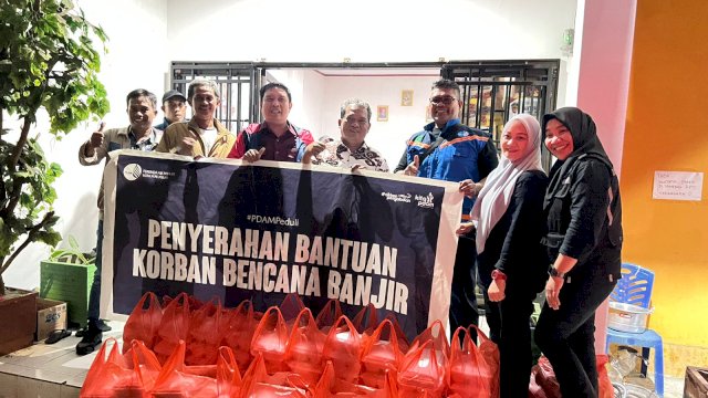 PDAM Makassar Kembali Salurkan Bantuan kepada Warga Terdampak Banjir