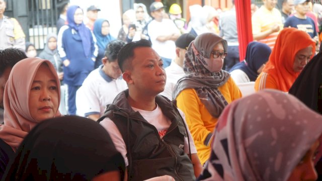 Camat Tallo, Alamsyah Sahabuddin turut hadir dalam Gerakan Terus Menanam 1 juta Polybag yang bertempat di Lorong wisata Geneva kelurahan Tamalanrea kecamatan Tamalanrea dan turut dihadiri Walikota Makassar Mohammad Ramdhan 'Danny' Pomanto, Sabtu, (25/02/2023).