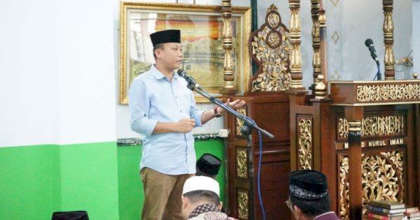 Camat Tallo Alamsyah Kembali Safari Salat Jumat, Sosialisasikan Program Pemkot Makassar